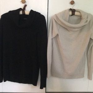 2 Banana Republic sweaters